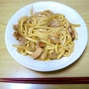 バターしょう油風味の焼きうどん